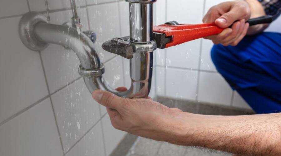 Local tankless water heater installation in Brashear, MO